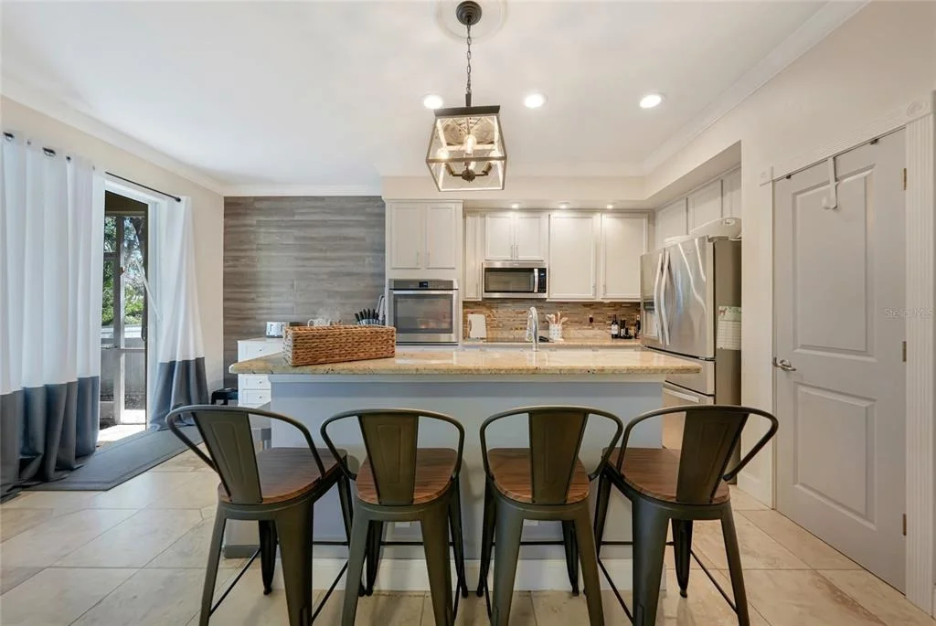 Photo of 10007 WINDING RIVER ROAD