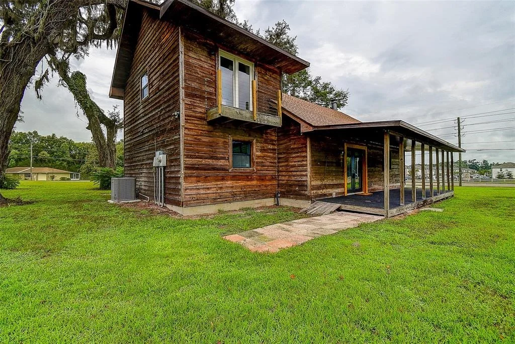Photo of 11700 VALLEY ROAD