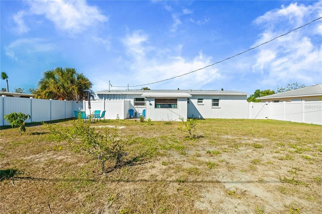 Photo of 6227 COLUMBIA DRIVE