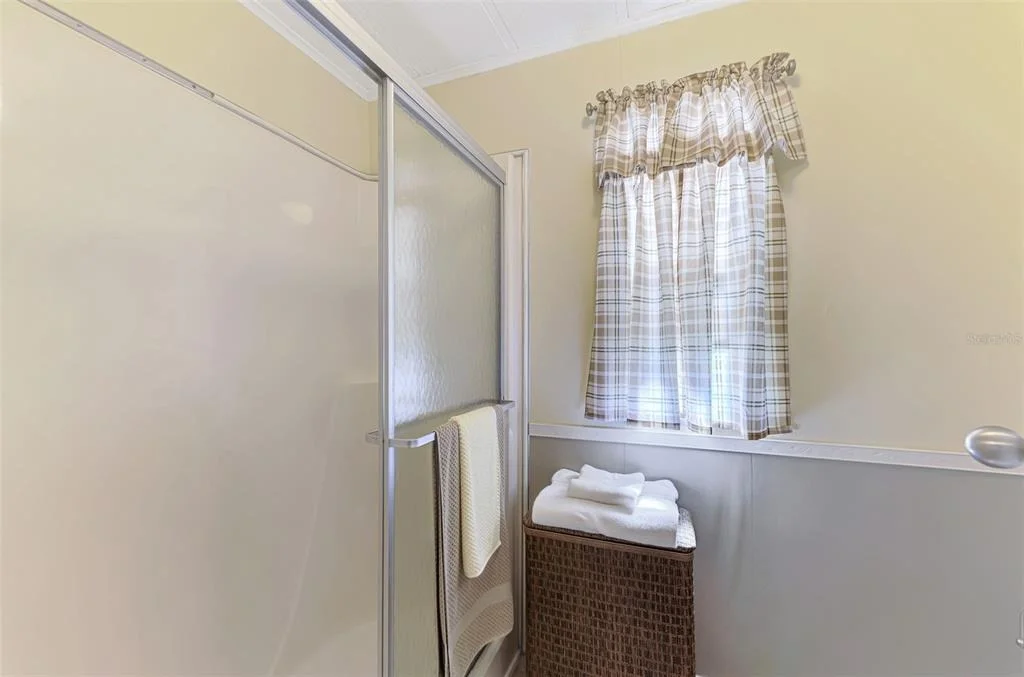 Photo of 49 COMPASS POINT