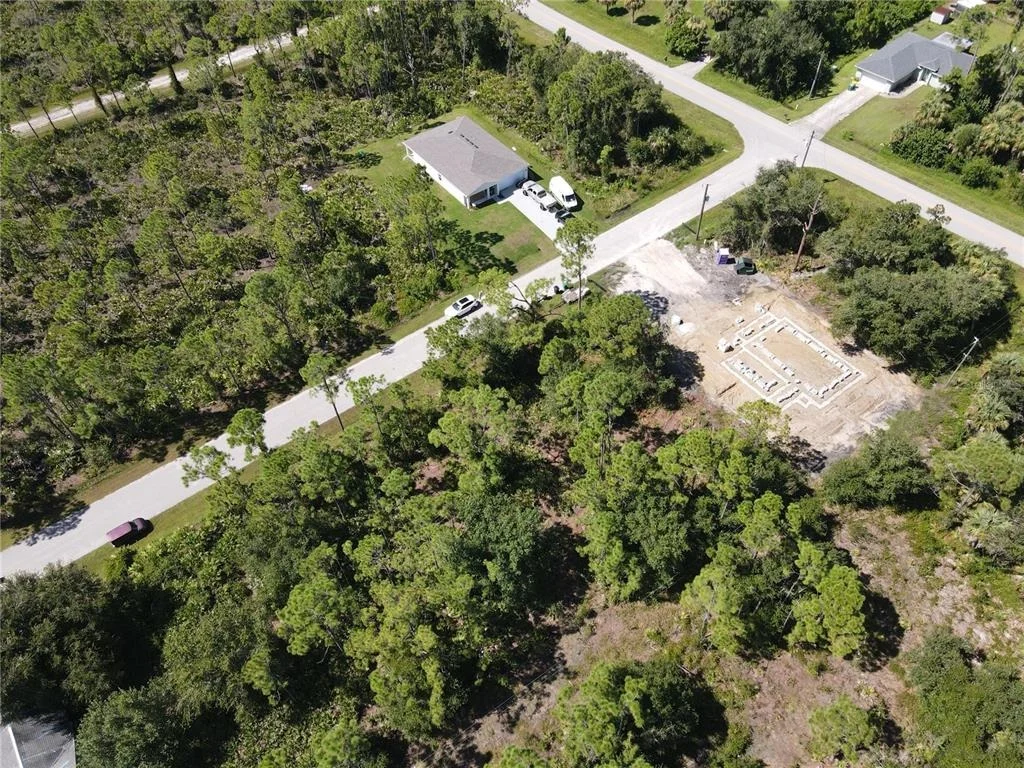 Photo of 27064 VALENCIA DRIVE