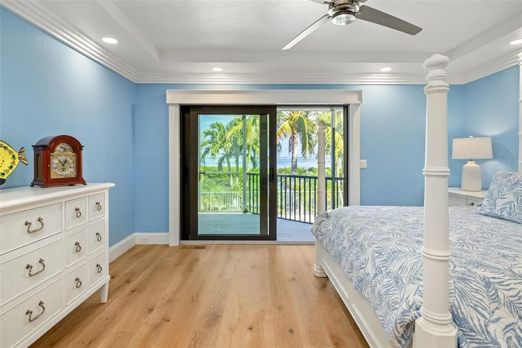 Photo of 560 HARBOR COVE CIRCLE