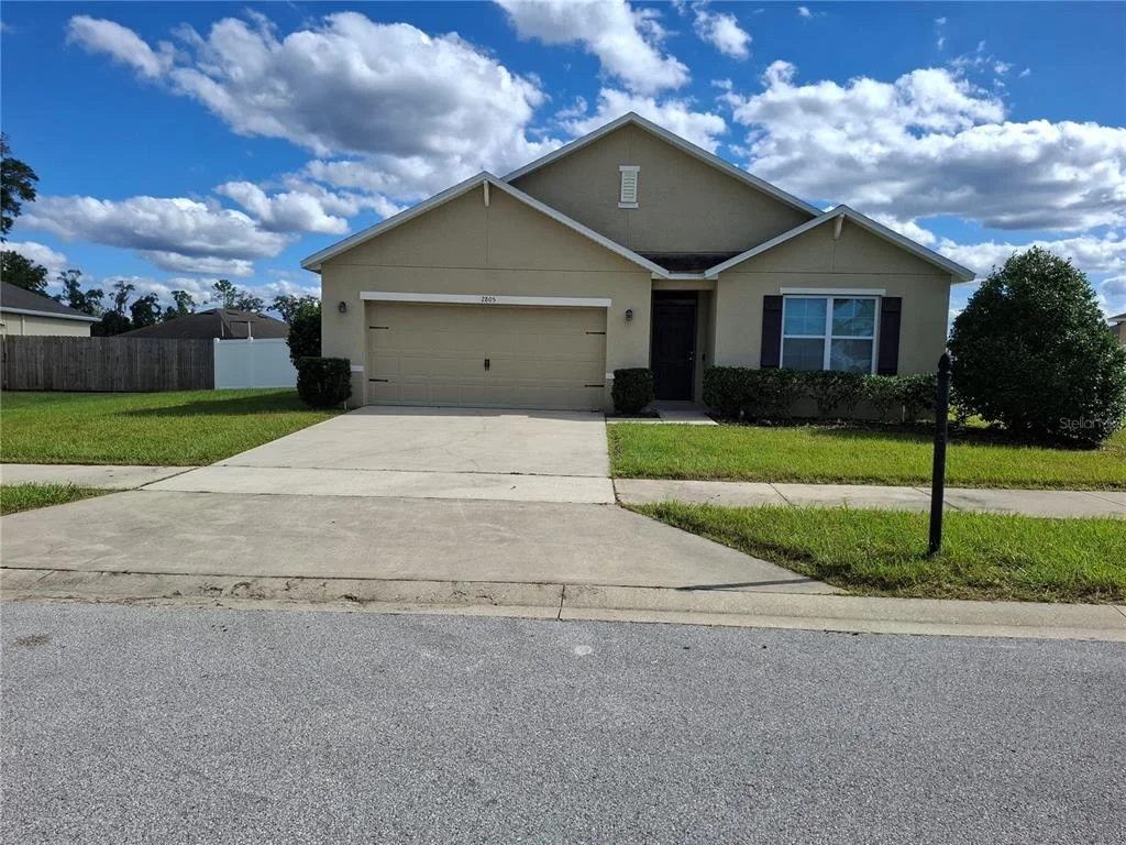 Photo of 2805 NE 45TH AVENUE