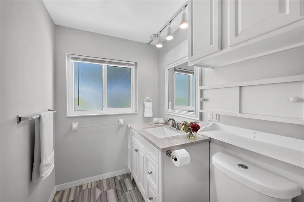 Photo of 559 MOUNT VERNON DRIVE