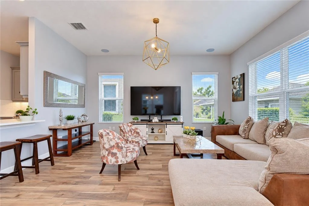 Photo of 11103 GREAT NECK ROAD