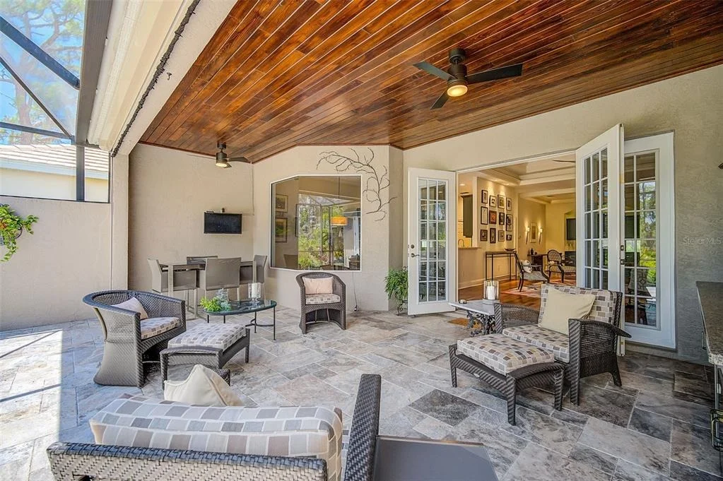 Photo of 293 TURQUOISE LANE