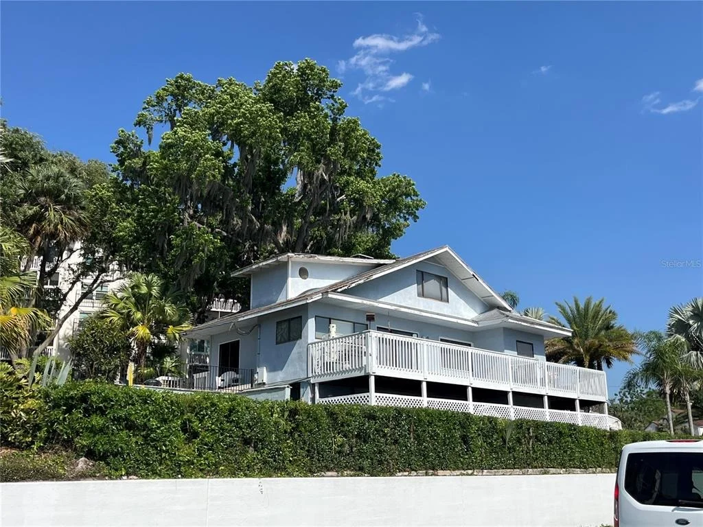 Photo of 629 HELEN STREET