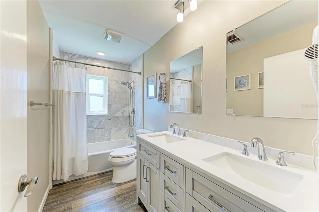Photo of 1184 KENISCO ROAD