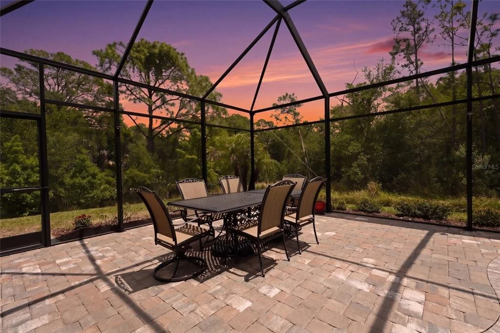 Photo of 617 MISTIFLOWER CIRCLE