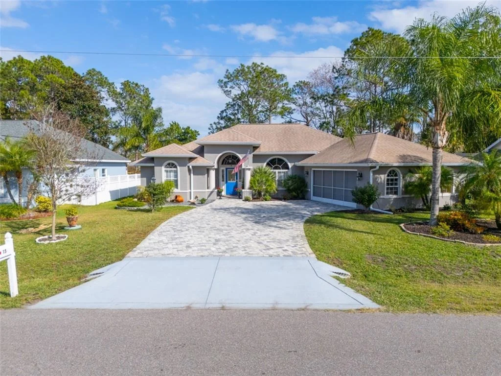 Photo of 15 EVANS DRIVE