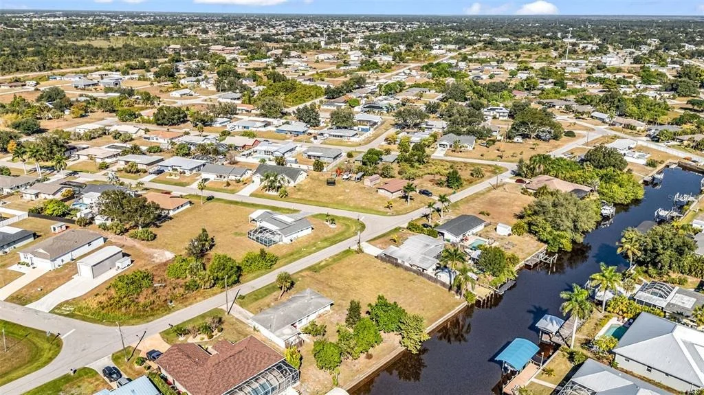 Photo of 3334 DOVER DRIVE