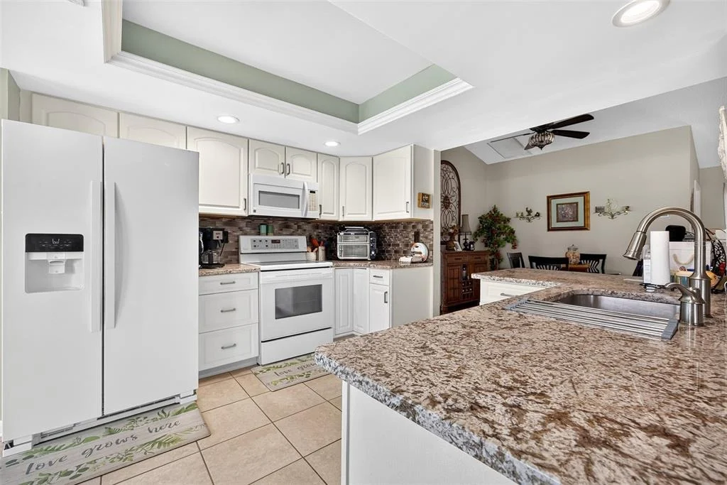 Photo of 25454 PALISADE ROAD
