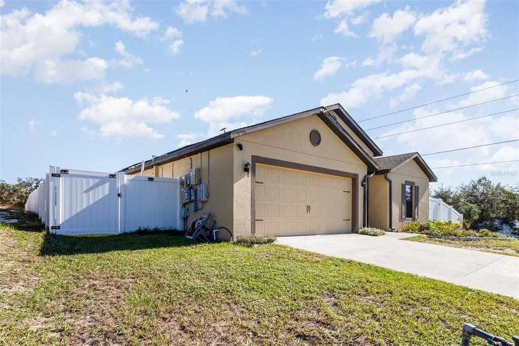 Photo of 104 JASMINE CIRCLE