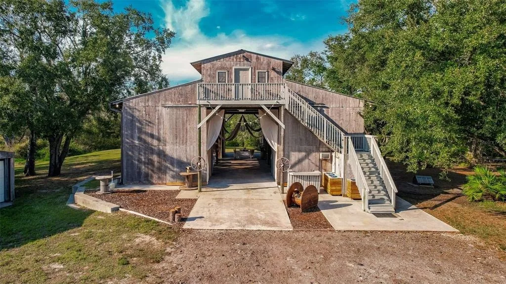 Photo of 5826 SW HIGHWAY 72