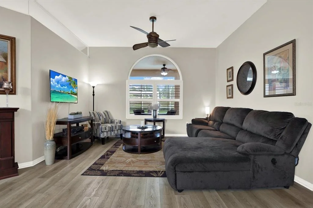 Photo of 2318 EDELWEISS LOOP