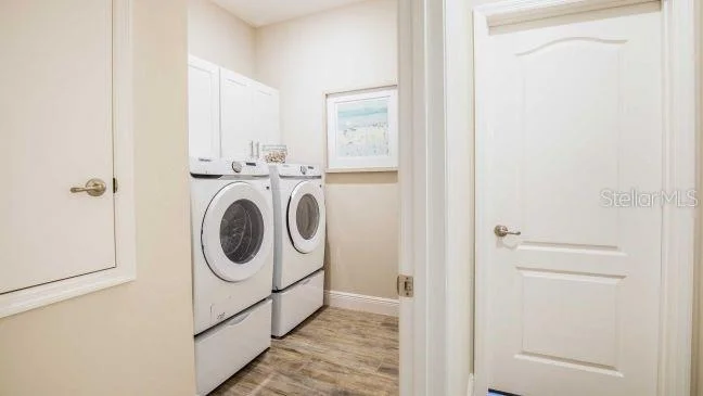 Photo of 8646 OAKSTONE CIRCLE