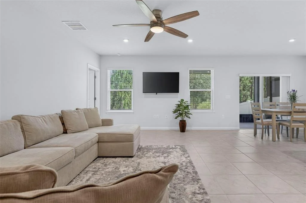 Photo of 306 EAGLE HARBOR WAY