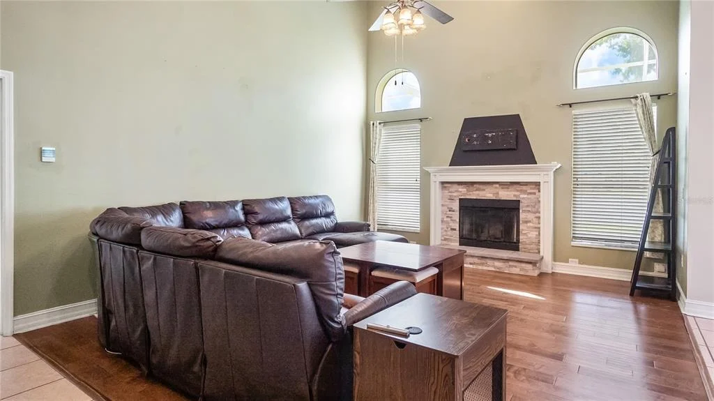 Photo of 522 HARDWOOD CIRCLE