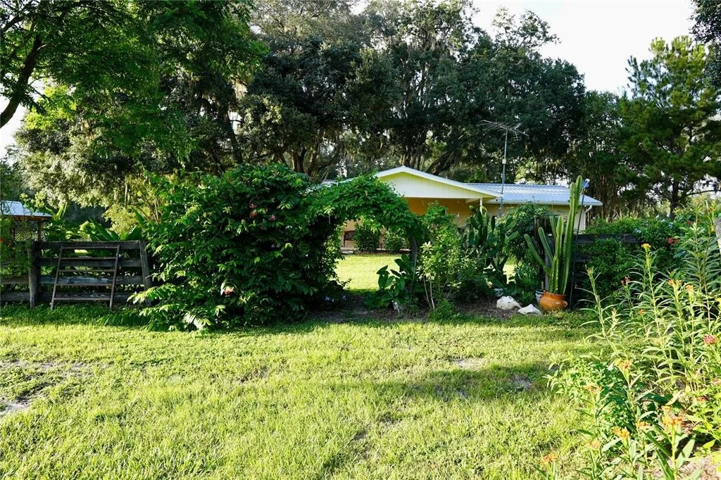 Photo of 11690 NW 160TH STREET