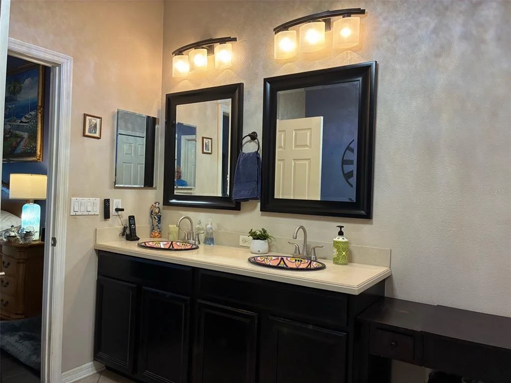 Photo of 802 FERN LEAF DRIVE