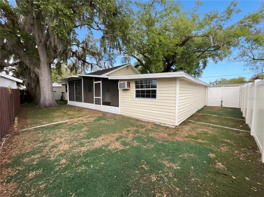 Photo of 1623 12TH STREET