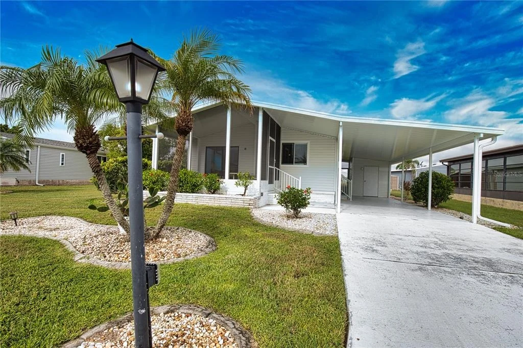 Photo of 632 LA JOLLA CIRCLE