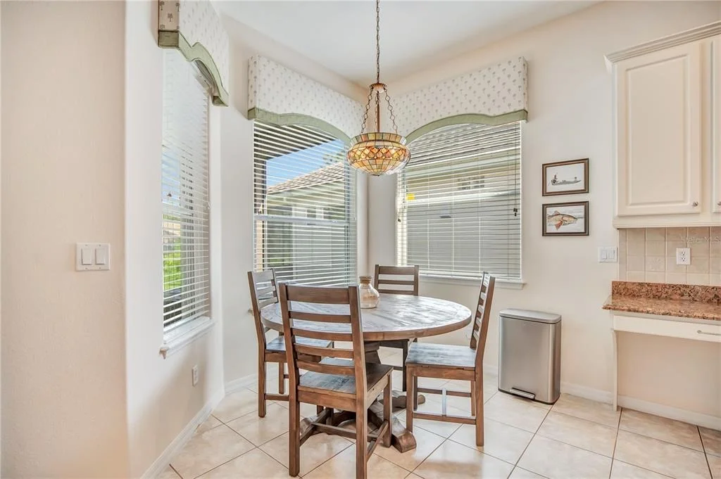Photo of 526 NEWHALL LANE