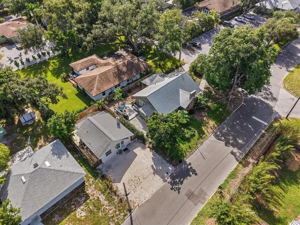 Photo of 2822 4TH AVENUE W