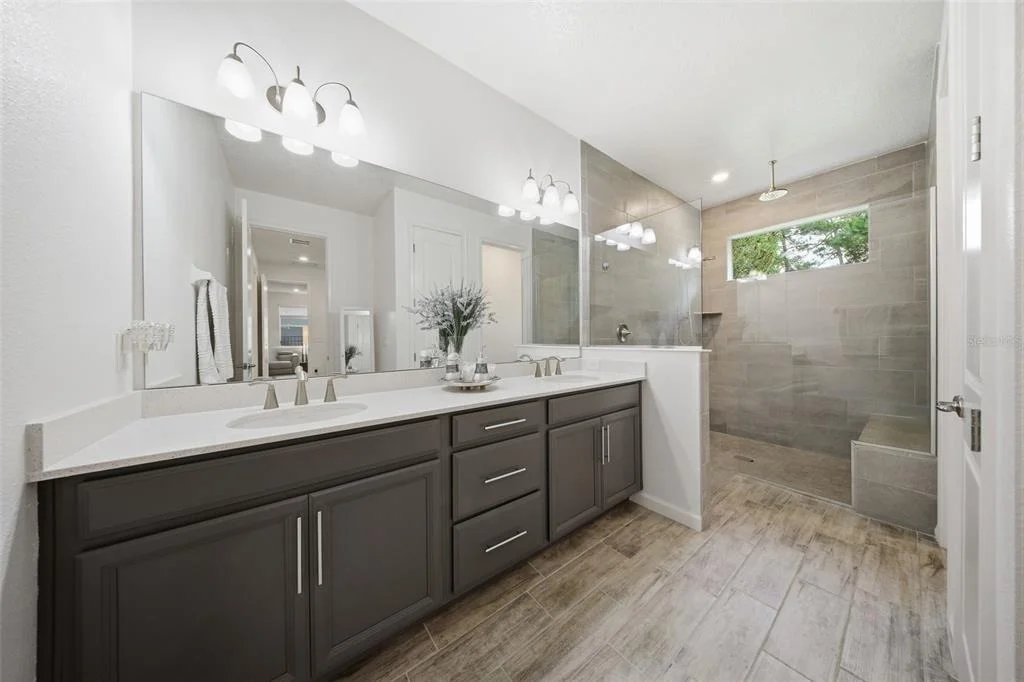 Photo of 17932 PASSIONFLOWER CIRCLE