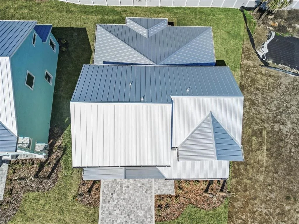 Photo of 112 BEACHVIEW DRIVE