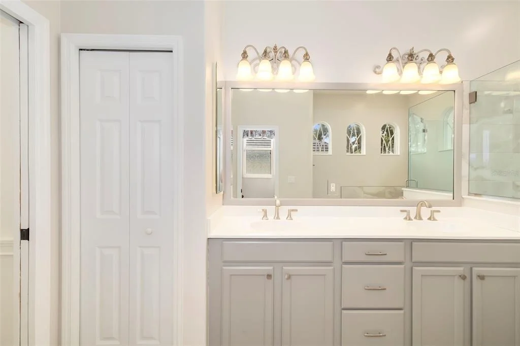 Photo of 10411 WINDING STREAM WAY