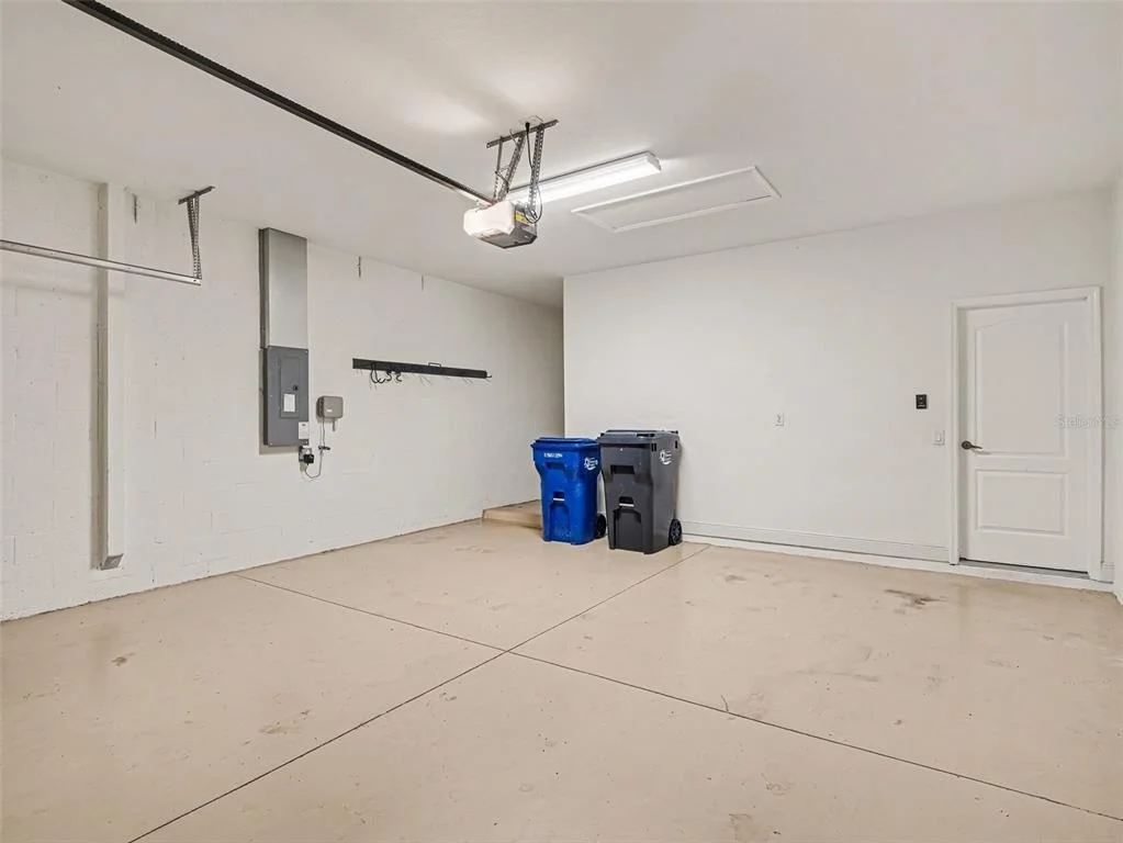 Photo of 7521 RIDGELAKE CIRCLE