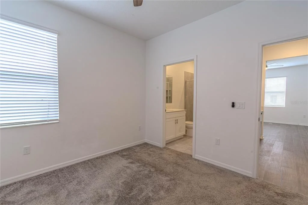 Photo of 407 THREE OAKS DRIVE