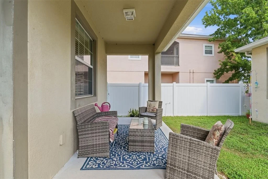 Photo of 6829 SUNDROP STREET