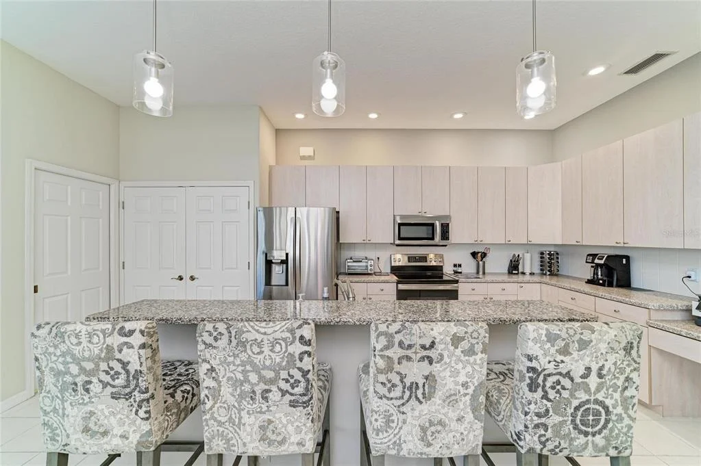 Photo of 4727 COMPASS DRIVE
