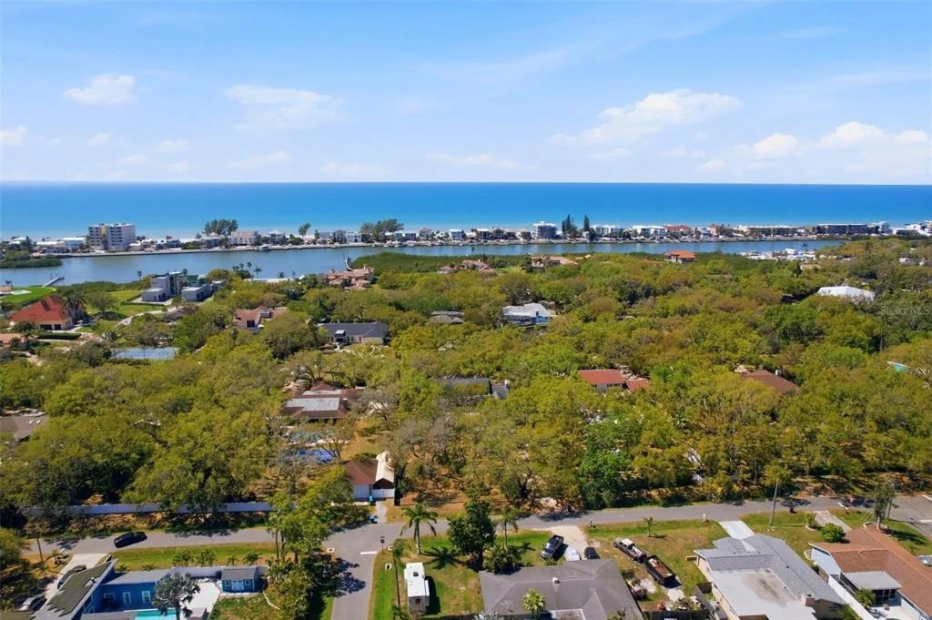 Photo of 10785 DANIELLE DRIVE