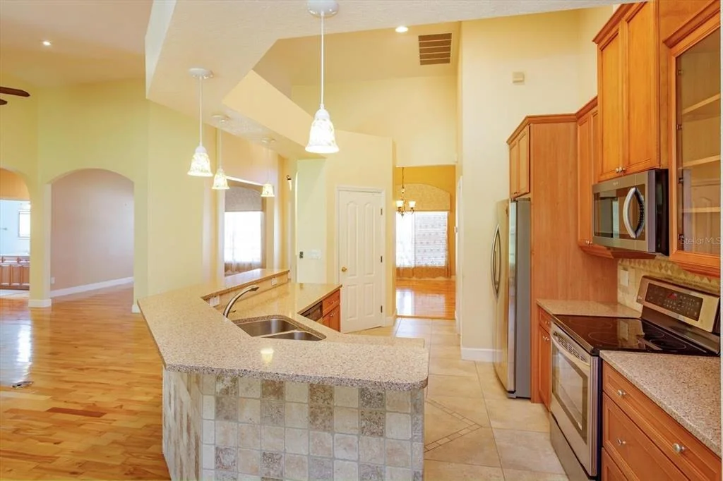 Photo of 12560 KATHERINE CIRCLE