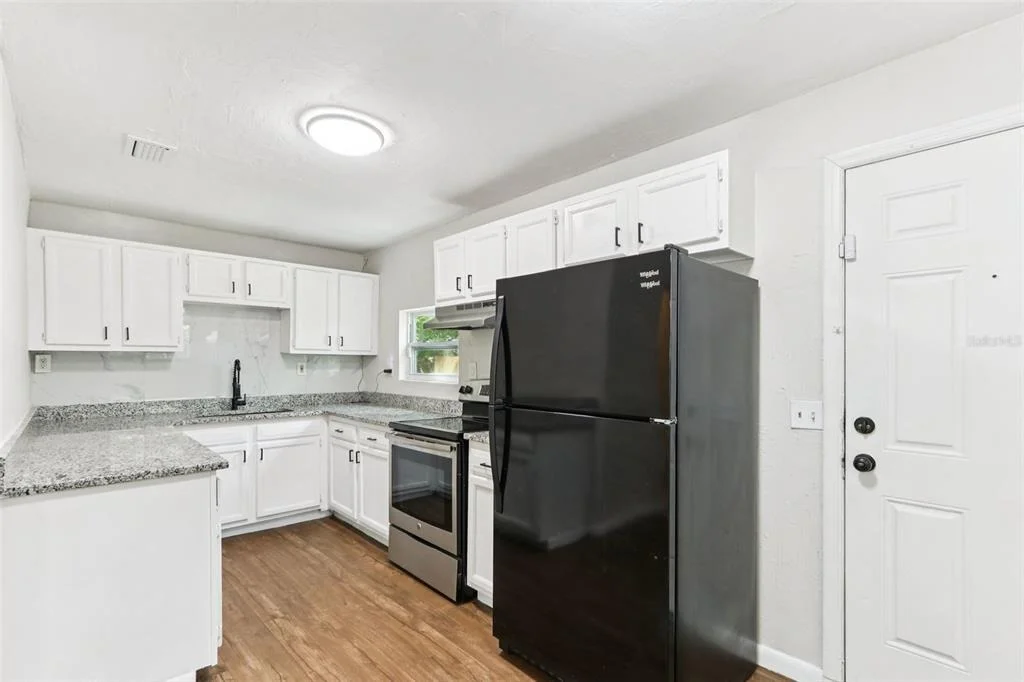 Photo of 1623 NE 16TH WAY