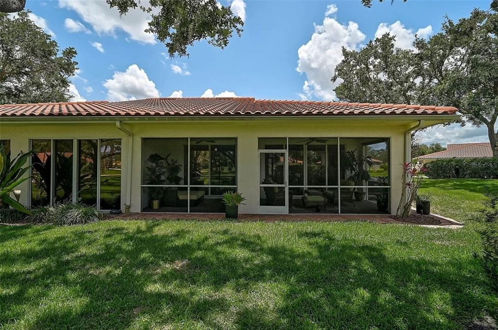 Photo of 7341 GOLF POINTE CIRCLE