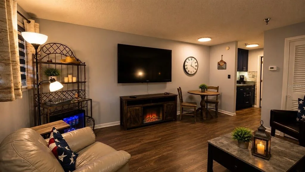 Photo of Unit 303 at 3200 RIVER RANCH BOULEVARD