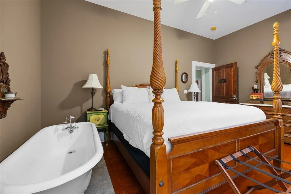 Photo of 205 SE 7TH STREET