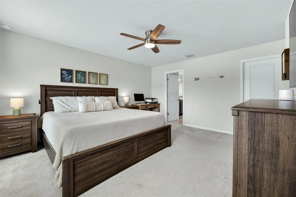 Photo of 381 CRESTWIND DRIVE