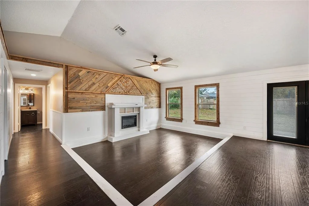 Photo of 132 ALACHUA DRIVE
