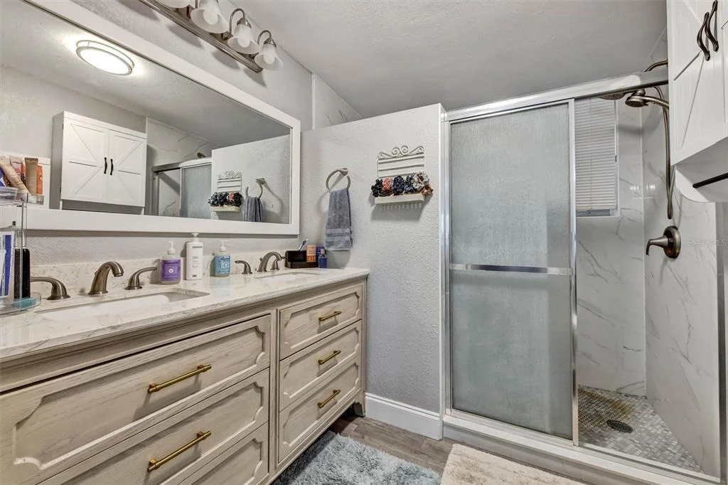 Photo of 1224 BELLEVUE BOULEVARD