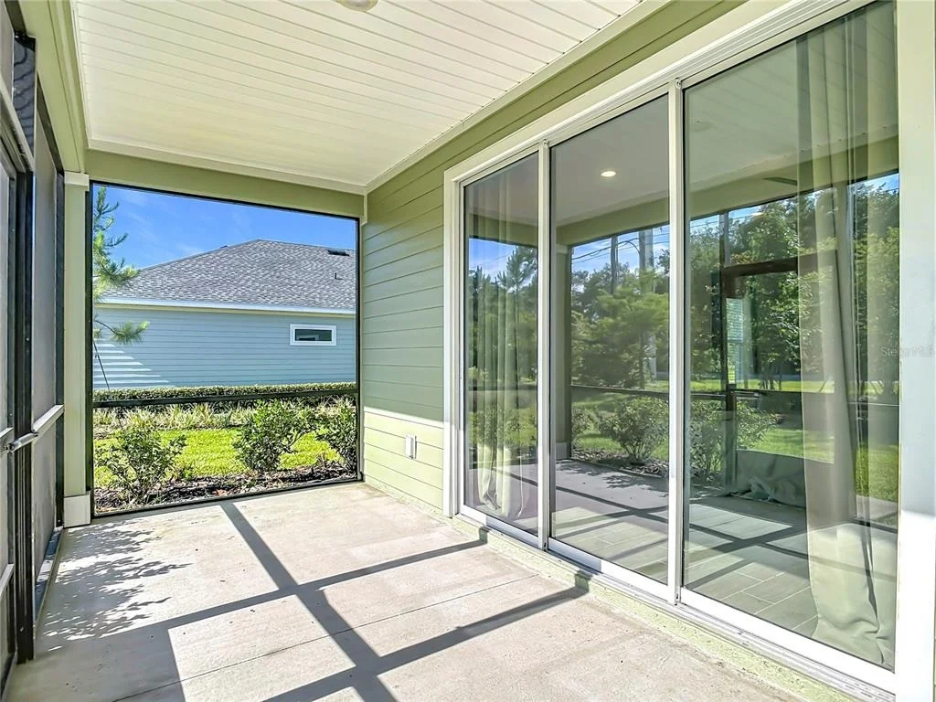 Photo of 2183 RAGLAN CIRCLE