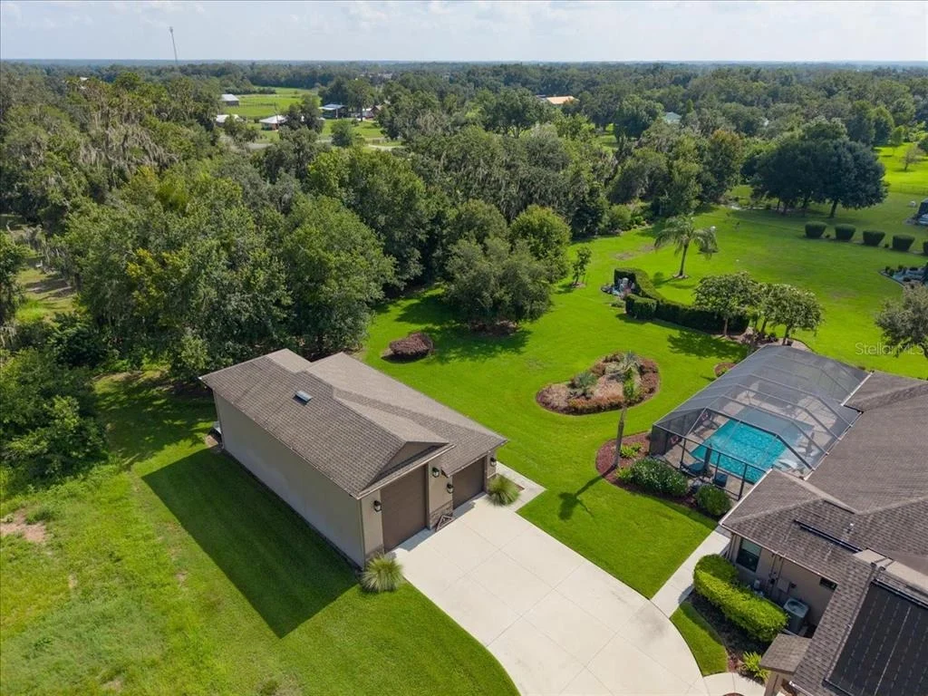 Photo of 408 HAWK TALON DRIVE