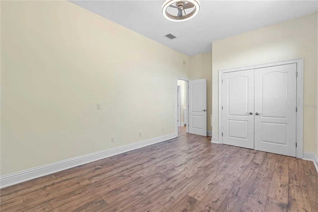 Photo of 3952 VERSAILLES DRIVE