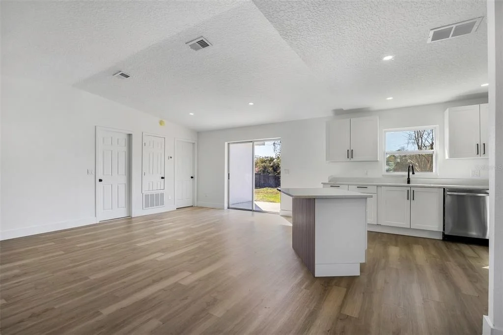 Photo of 1350 LAKE ASHER CIRCLE