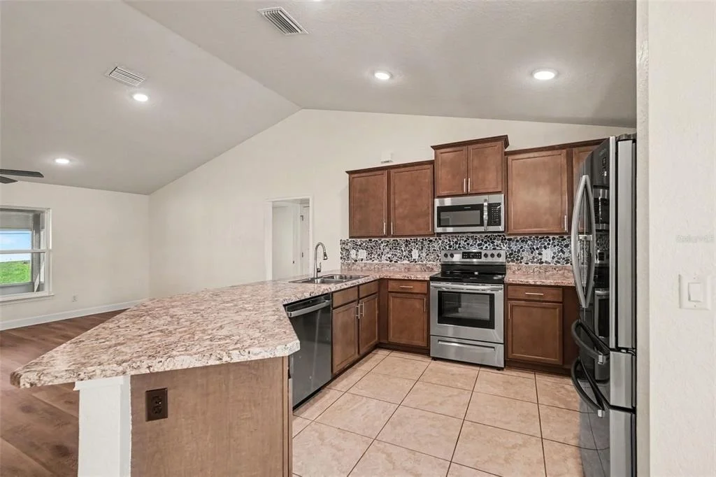Photo of 2363 RING ROAD