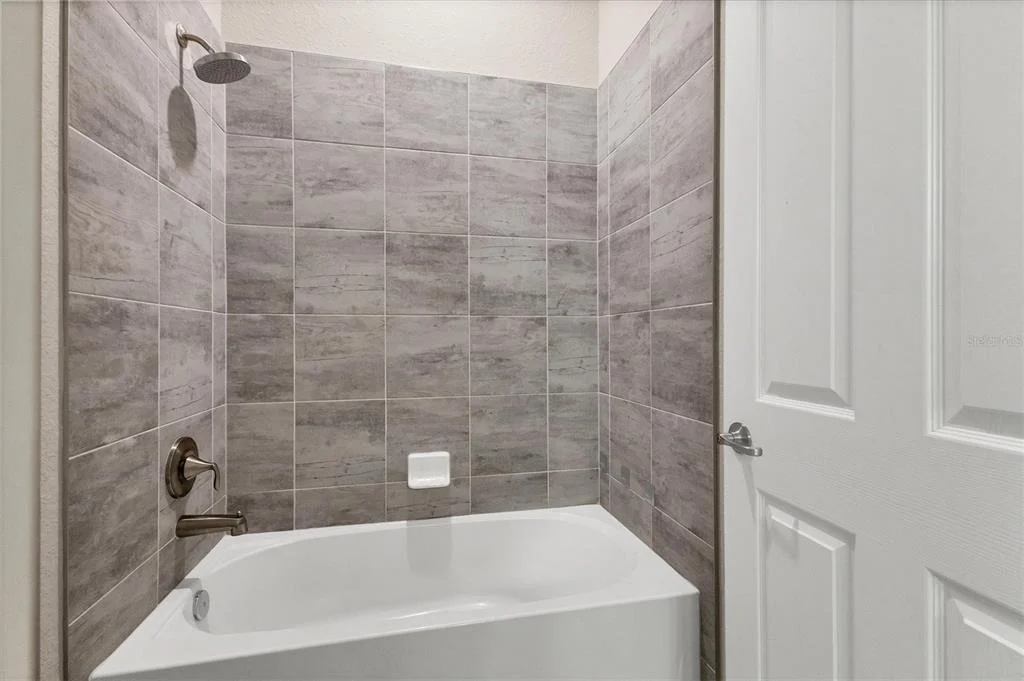 Photo of 7028 HIGHGATE LANE